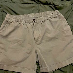 Mens Chubbies khaki shorts medium 5.5